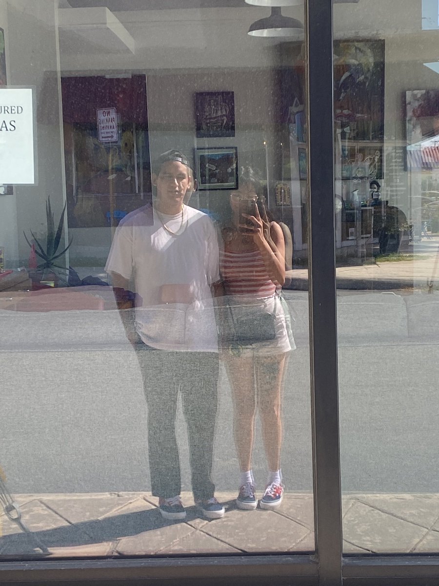 omfgBerania's tweet photo. We have matching shoes , fuck wid us 😎 
( I’m so in love with this man and in love with time when we’re together, literally not enough time in a day to enjoy his presence ) https://t.co/y8oxtUa9ZK