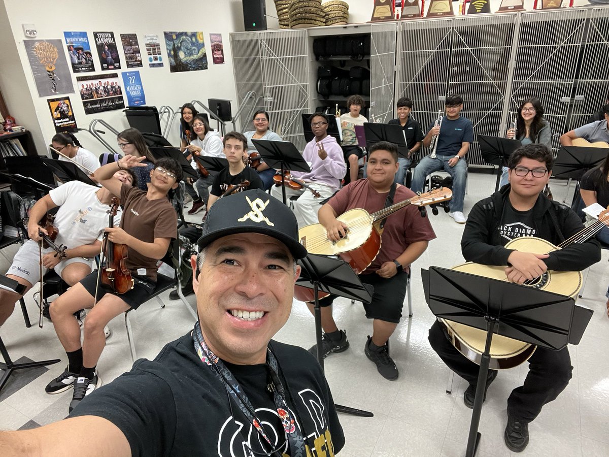 First week in the books <a href="/SeguinISD/">Seguin ISD</a> <a href="/SeguinHSTx/">Seguin High School</a> <a href="/SeguinCTE/">Seguin CTE</a> <a href="/Matador_Support/">Seguin ISD Student Services</a> <a href="/lasirena73/">Christine Peréz (ella/she/her)</a> <a href="/DrMattGutierrez/">Matthew Gutiérrez, Ed.D.</a> <a href="/guadsonamission/">Angel Guadarrama</a> <a href="/BiancaDuvall2/">Bianca Duvall</a>