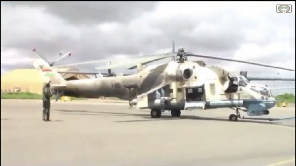 Dsiribie's tweet photo. #Niger | Le #Burkina et le #Mali ont déployé, vendredi des avions de combat pour « répondre à toute forme d’agression contre le Niger ». Aussi, des officiers des 03 pays sont réunis à Niamey « peaufiner le plan de riposte contre les agressions programmées par la Cedeao ». #ORTN https://t.co/2Yi0ZoIg0w