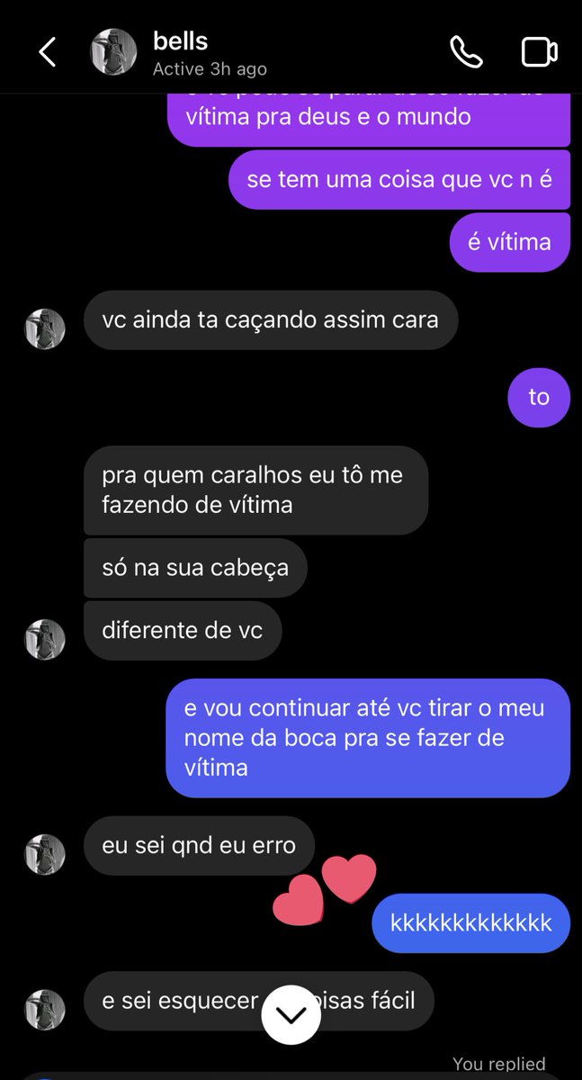 tetebroxa's tweet photo. n vou deixar ngm falar da manu desse jeito, a sua filha assumiu mais de uma vez q tava sendo escrota escolhendo deserdar ela. a menina tem total direito de ficar mal com isso, n sei em q momento a situação virou briguinha pra tu vir em tl falar disso, quer atenção? https://t.co/APyriL3faa