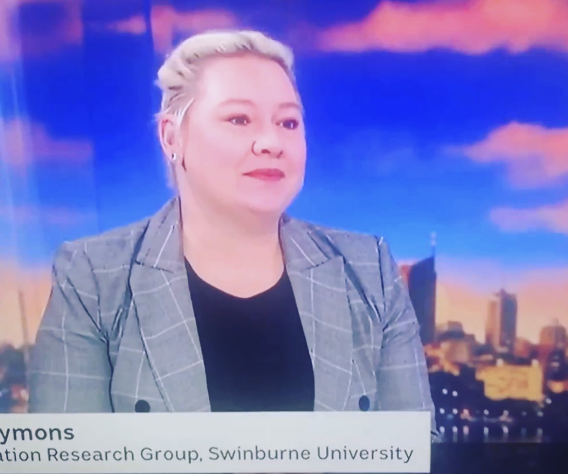 Dr Kasey Symons tweet media