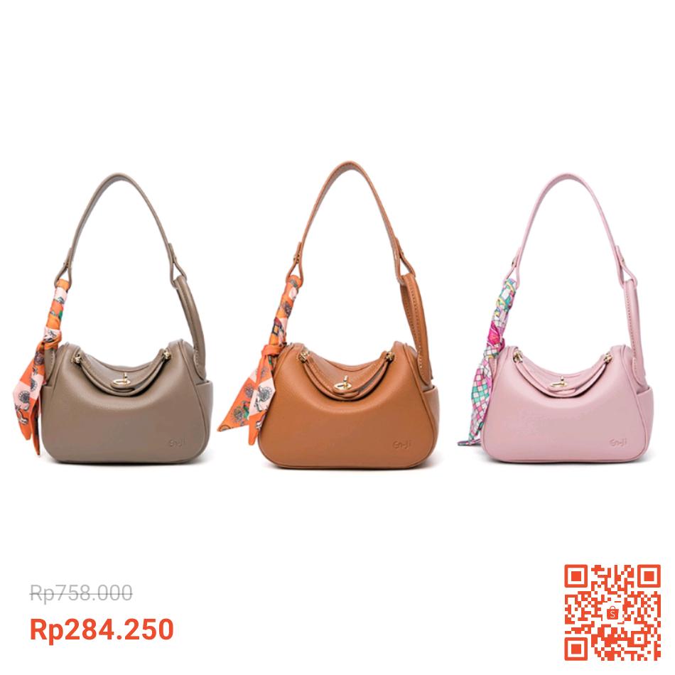 shingeumhui2's tweet photo. Temukan En-ji Naera Shoulderbag - Taupe dengan potongan 63%! Hanya Rp284.250. Dapatkan sekarang juga di Shopee! https://t.co/z0s0gZk74G https://t.co/p2Zl0l0uoN