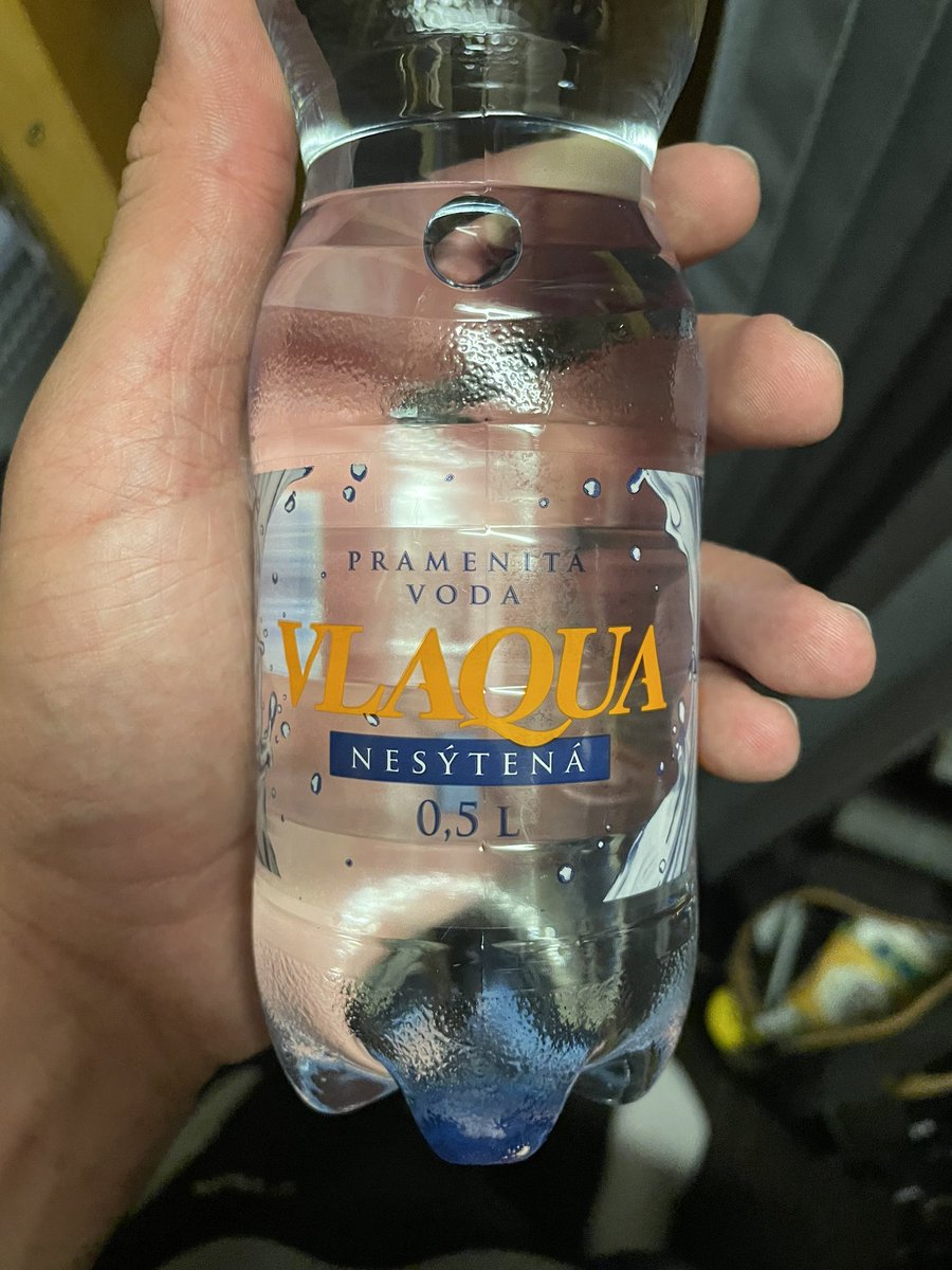 omg das wasser in slowakischen nachtzügen heißt vlaqua