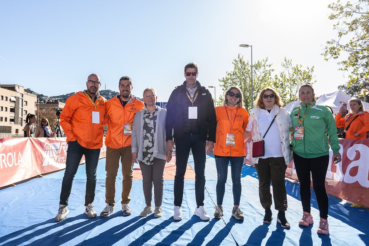 LaSansi's tweet photo. Enhorabuena y mucha suerte al Presidente de la @atletismoRFEA   @raulchapado  nombrado nuevo Vicepresidente de @WorldAthletics 

Raul Chapado asistió a la Lloretrail 2023

#lloretrail #lloretdemar #atletismo https://t.co/jJgJZxpqVJ