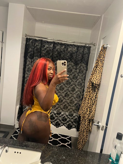 that pu**y got 🅿️ower 💛 https://t.co/qvYAcEdM2V<a href="/tag/meetups"class="tags"><span>#meetups</span></a><a href="/tag/onlyfans"class="tags"><span>#onlyfans</span></a><a href="/tag/onlyfanspromo"class="tags"><span>#onlyfanspromo</span></a>