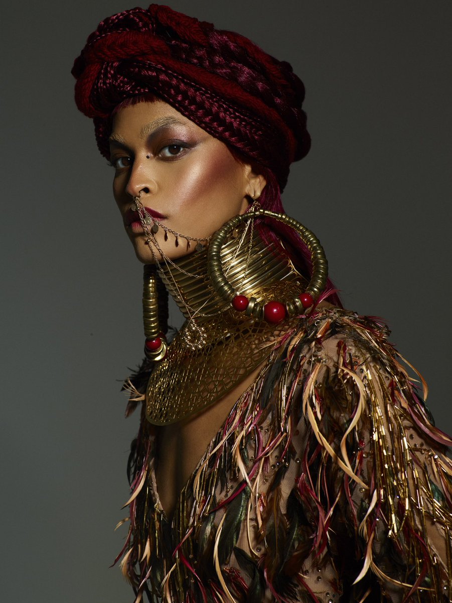 Dallasjlogan's tweet photo. Recent work “Tribal” https://t.co/S9BSIsJFPB
