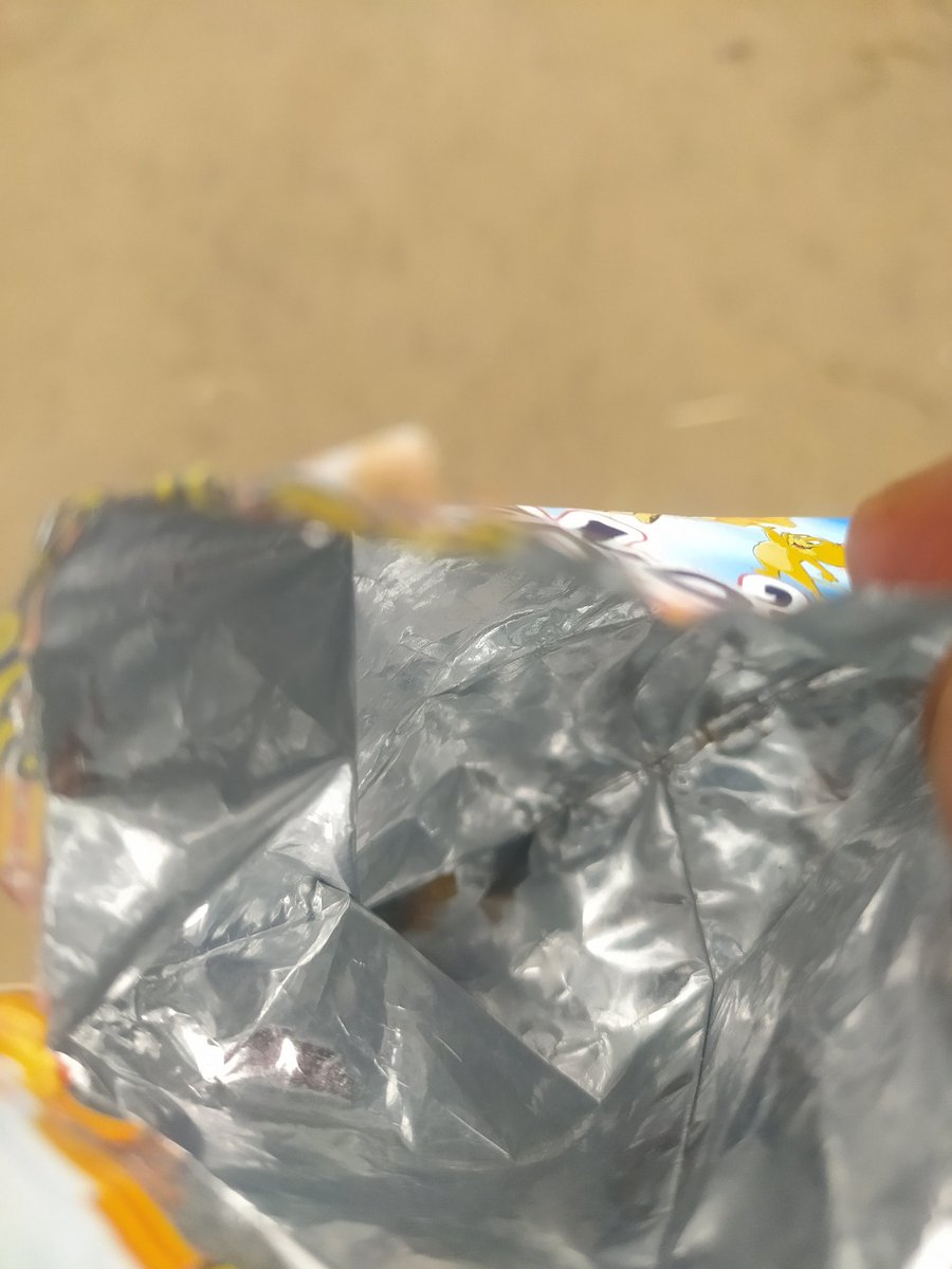 henryspace3's tweet image. #chucko #buger #peanuts #shes18 #Tinubu #jegabang #lawyer  this company want to finish my teeth with stone inside #peanut I need a #lawyer they are becoming careless