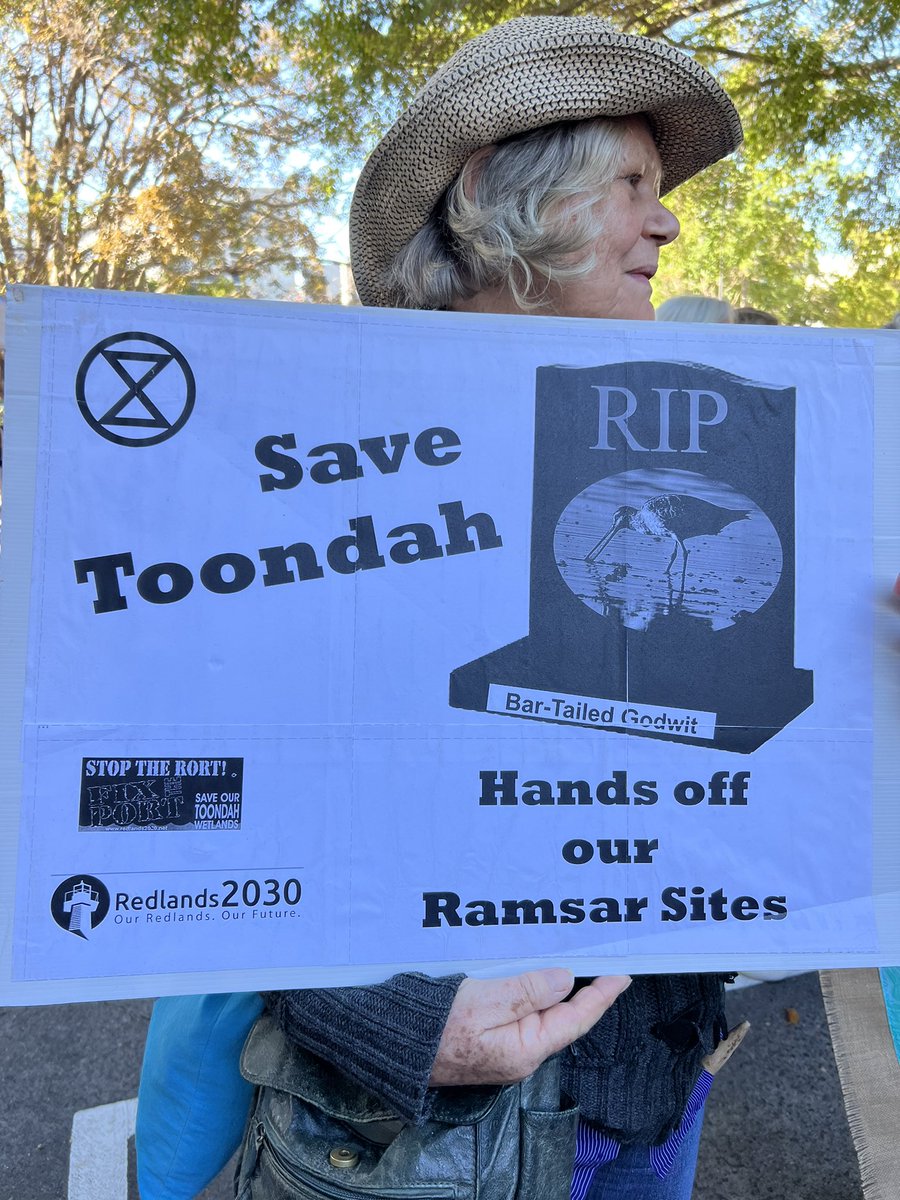 Save toondah . No destructive harbour. #saveToondah
