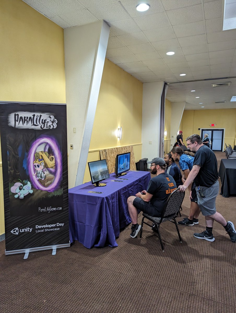 We made it to <a href="/NatsukashiiCon/">Natsukashii Con</a> in Gettysburg!

#paralilygame #natsukashiicon2023