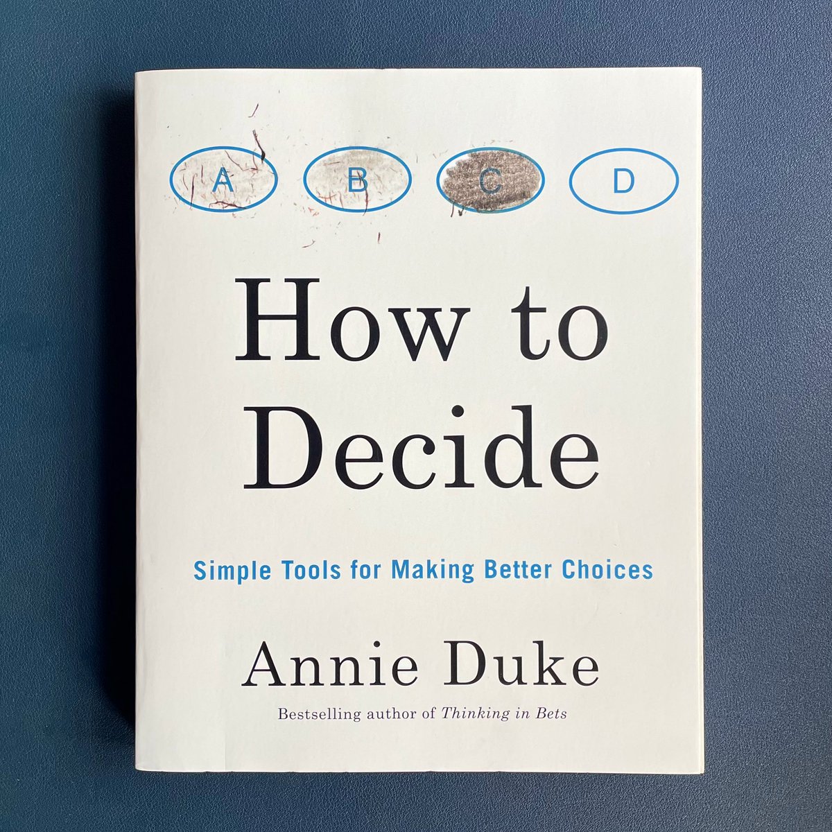 kris_ablan's tweet photo. New book to read this Ninoy Aquino weekend is How to Decide by Annie Duke. You know her as a popular poker player, but she’s also a good self-help author. I read her first book Thinking in Bets and it was a good one. This should be too. 

#KRAbookclub #howtodecide #annieduke https://t.co/k7eyl9ON8D