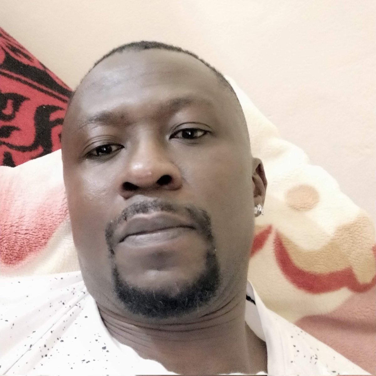 NziAugustin's tweet photo. #NouvellePhotoDeProfil https://t.co/u7JOGp3noC