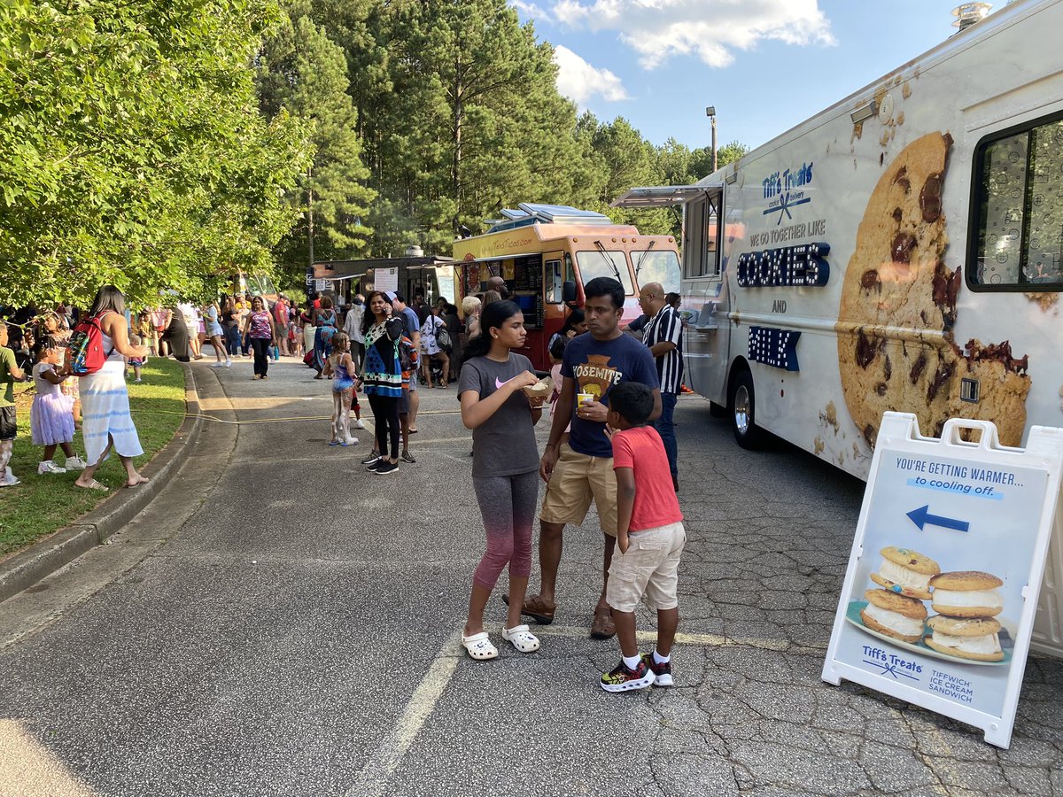 Julie Morris tweet media