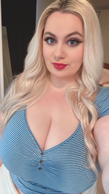 40% off https://t.co/MvQS6ktDYz 💋 https://t.co/9Qhl2A0NFV