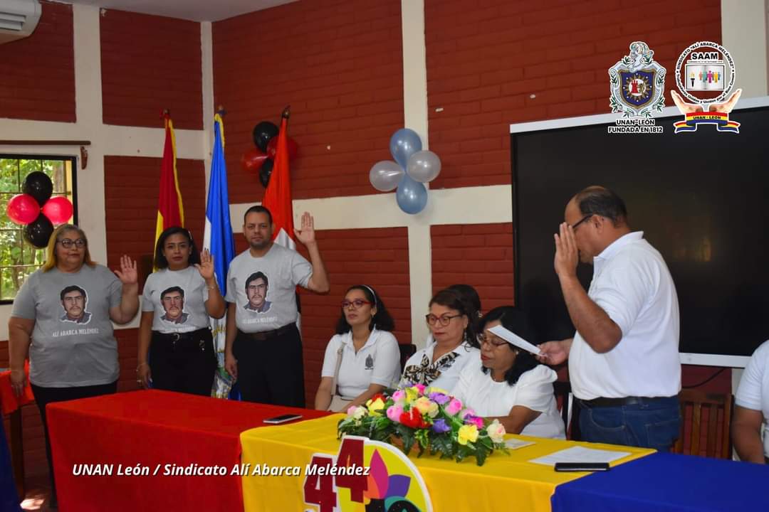 saamunanoficial's tweet photo. En la jornada de conmemoración a nuestro Cmdte. Germán Pomares Ordoñez "El Danto" los días 17 y 18 de agosto, se llevó a cabo las elecciones de los Seccionales del Sindicato Alí Abarca Meléndez de la Bicentenaria UNAN-León periodo 2023-2024 #VictoriasDelPueblo
#SAAMUnanLeón ❤️🖤 https://t.co/I1N8tP95B1