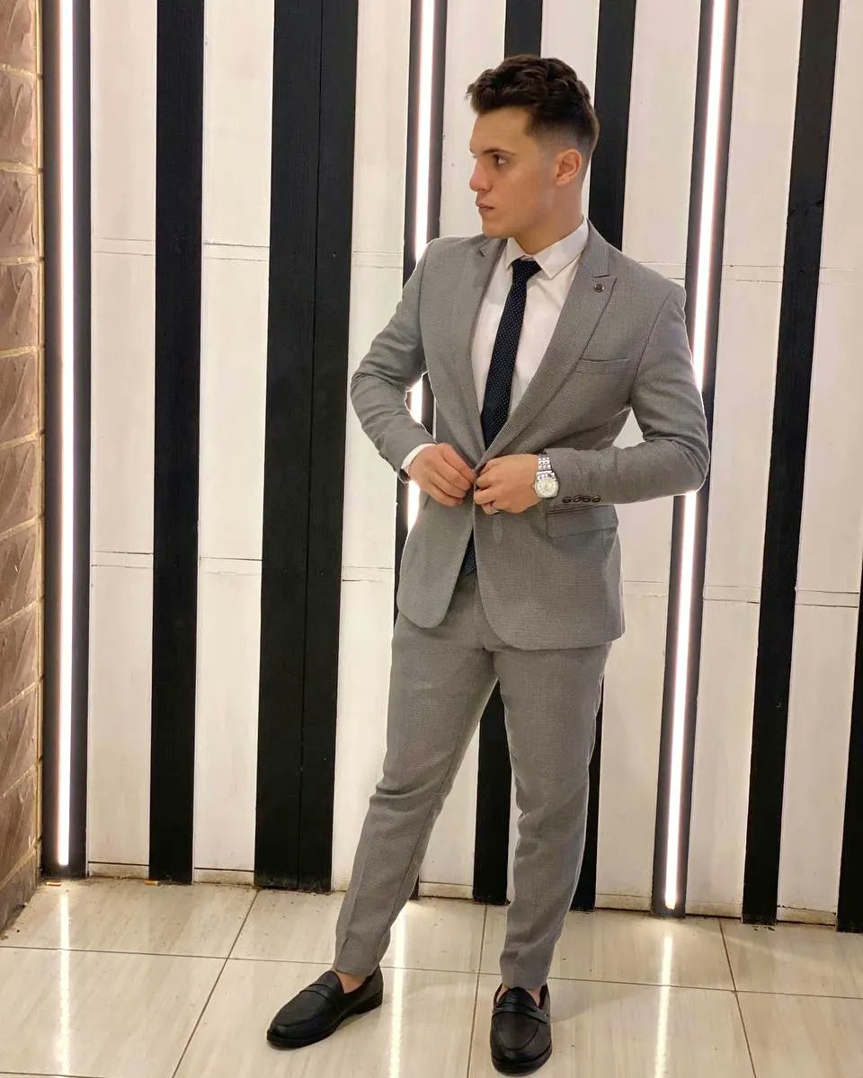 ShadyAhmedddd's tweet photo. 🤵🏻‍♂️🪄 https://t.co/U9vVakm4tD