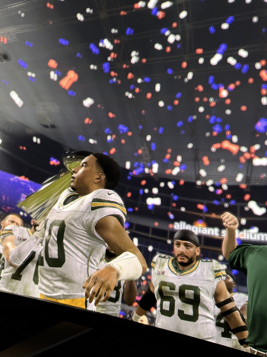 rhyanlotto's tweet photo. @IKE_Packers @packers I still won the Super Bowl in my franchise today. https://t.co/kEcq1tFABv