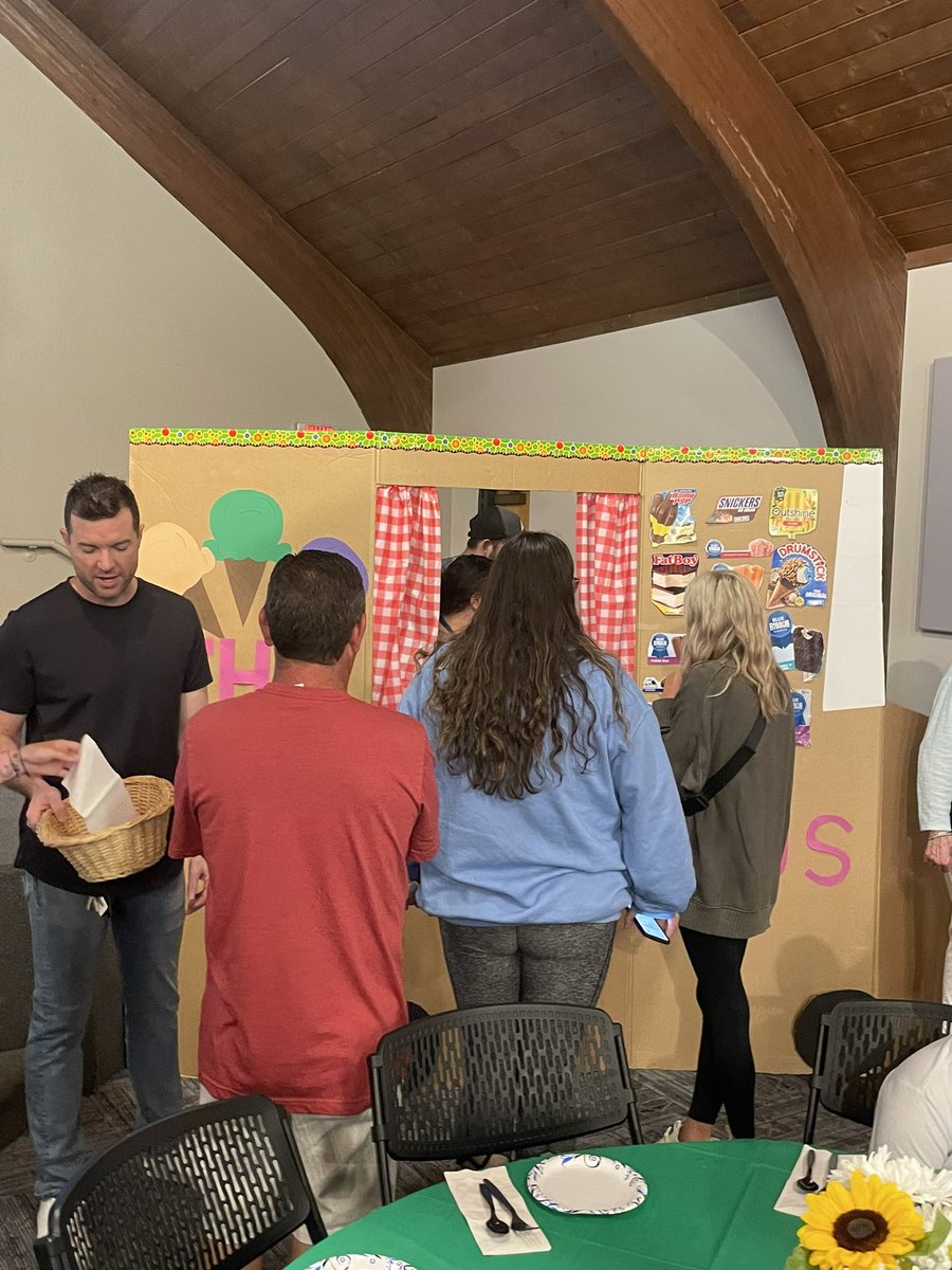 CEStingrays's tweet image. Yesterday we were busy creating personal safety plans, canvas learning, and all things safety. We closed out the afternoon with Waypoint Church who spoiled us with an amazing themed lunch, ice cream, and gifts for classrooms! They are a wonderful support! #ceproud #onehowell