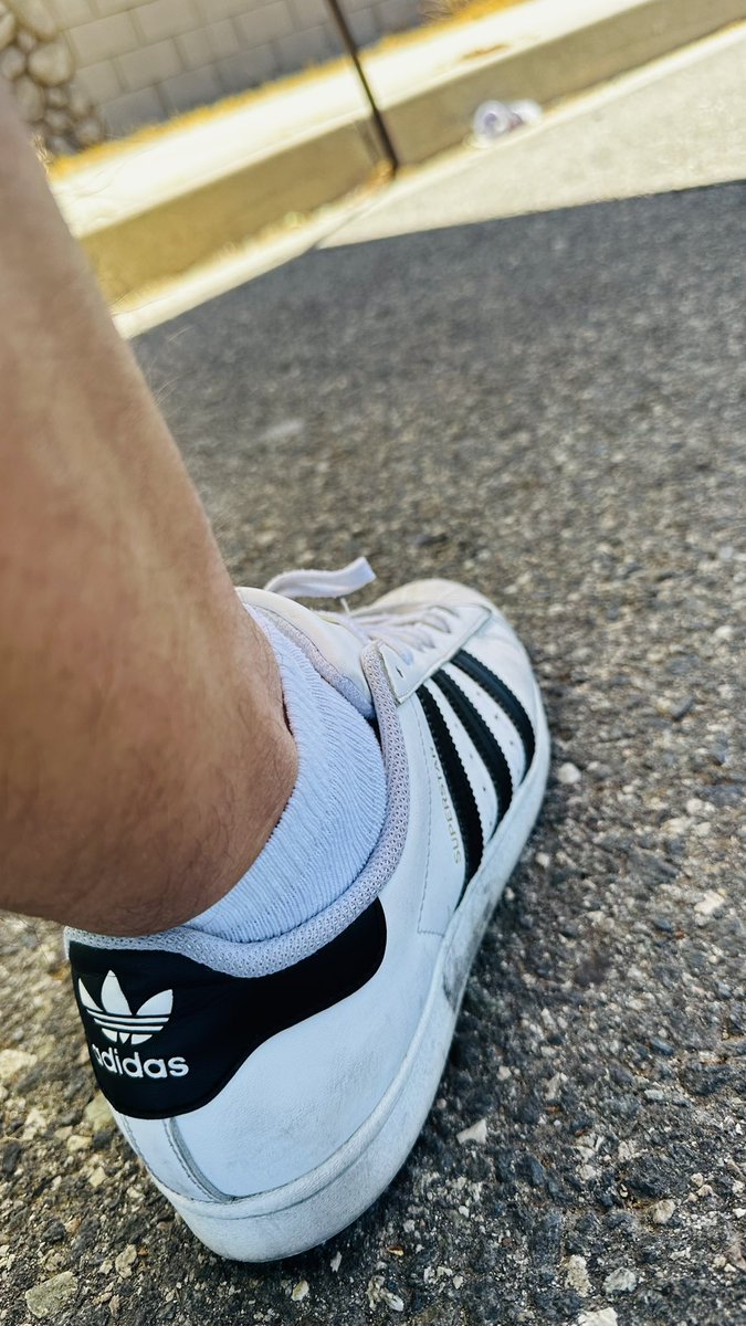 DavidBarretoQ's tweet photo. Our feet tell our life story! https://t.co/d2kp8JSQLx
