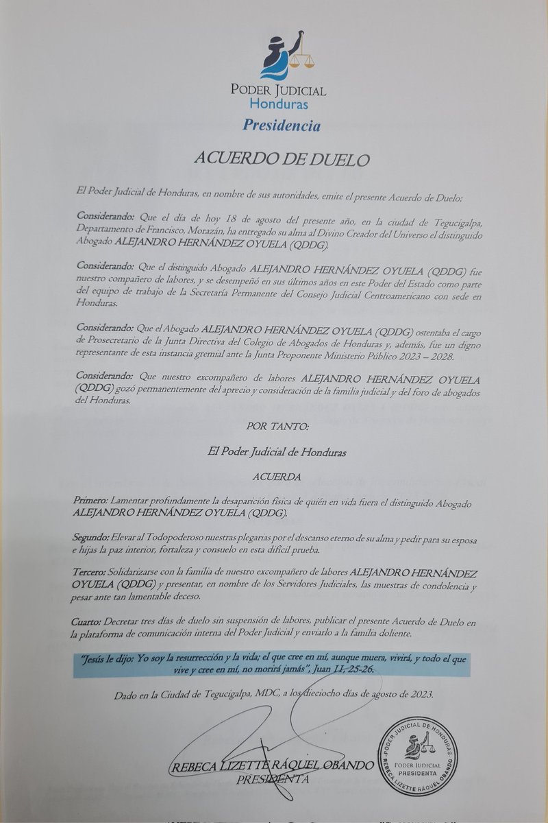 PJdeHonduras's tweet photo. El @PJdeHonduras lamenta el sensible fallecimiento del abogado ALEJANDRO HERNÁNDEZ OYUELA (QDDG) quien laboró para este Poder del Estado y fue también un digno representante del @ColAbogHN ante la @JProponenteMP que presidió la Presidenta de #CSJ, Rebeca Lizette Ráquel Obando. https://t.co/6NxjyYadL9