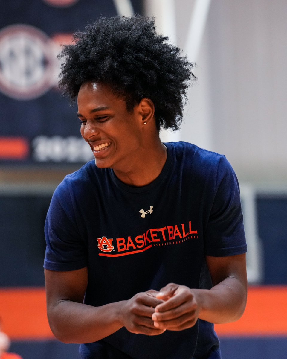 Auburn Basketball tweet media