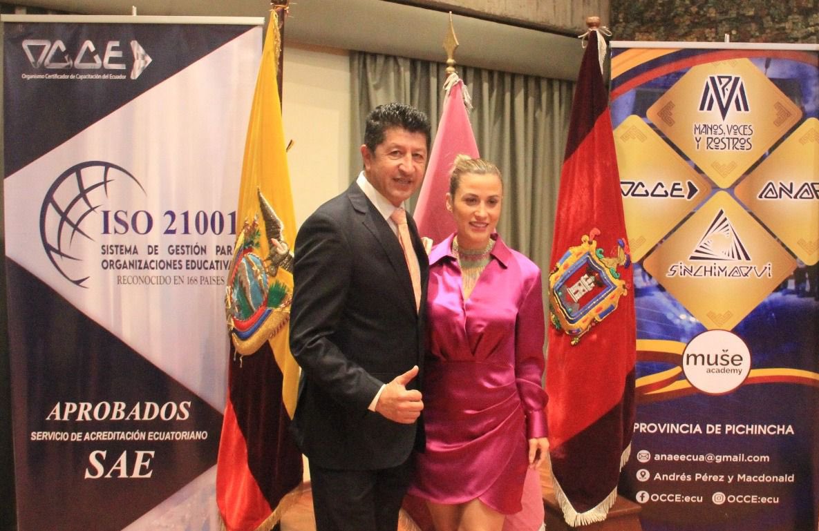 nicolebonifaz's tweet photo. El orgullo y esperanza me invaden cuando veo que organizaciones de la sociedad civil contribuyen a la transformación de nuestro país 🫶

Mi querida #ANAE-OCCE dando pasos firmes 💪🏼 Hoy obtuvo su certificado ISO 2101:2018 que consagra su proceso de enseñanza al sector artesanal 👏 https://t.co/m85cQbnswz