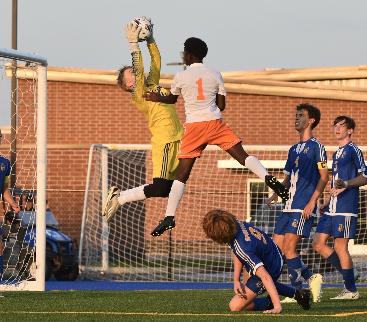LajfarrellLisa's tweet photo. No words needed! 
@wardie7uk @DaMarcusBeasley @CampShutout @IndianaODP https://t.co/2JrMlzCCpm