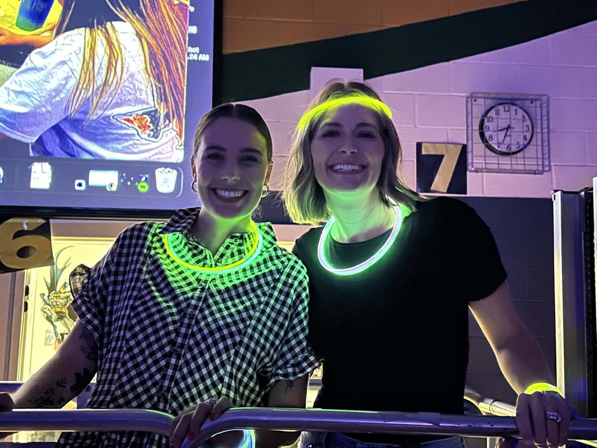 Mrs_Darden_'s tweet photo. We ended our last two weeks and the arrival of school on Monday with a staff glow party  and ending with a video to share the memories that have already been made. We can’t wait to welcome all of our ocelots and start the new year! #TogetherWeRise #OCESOcelots @cisdnews https://t.co/HlzGoMrQBY