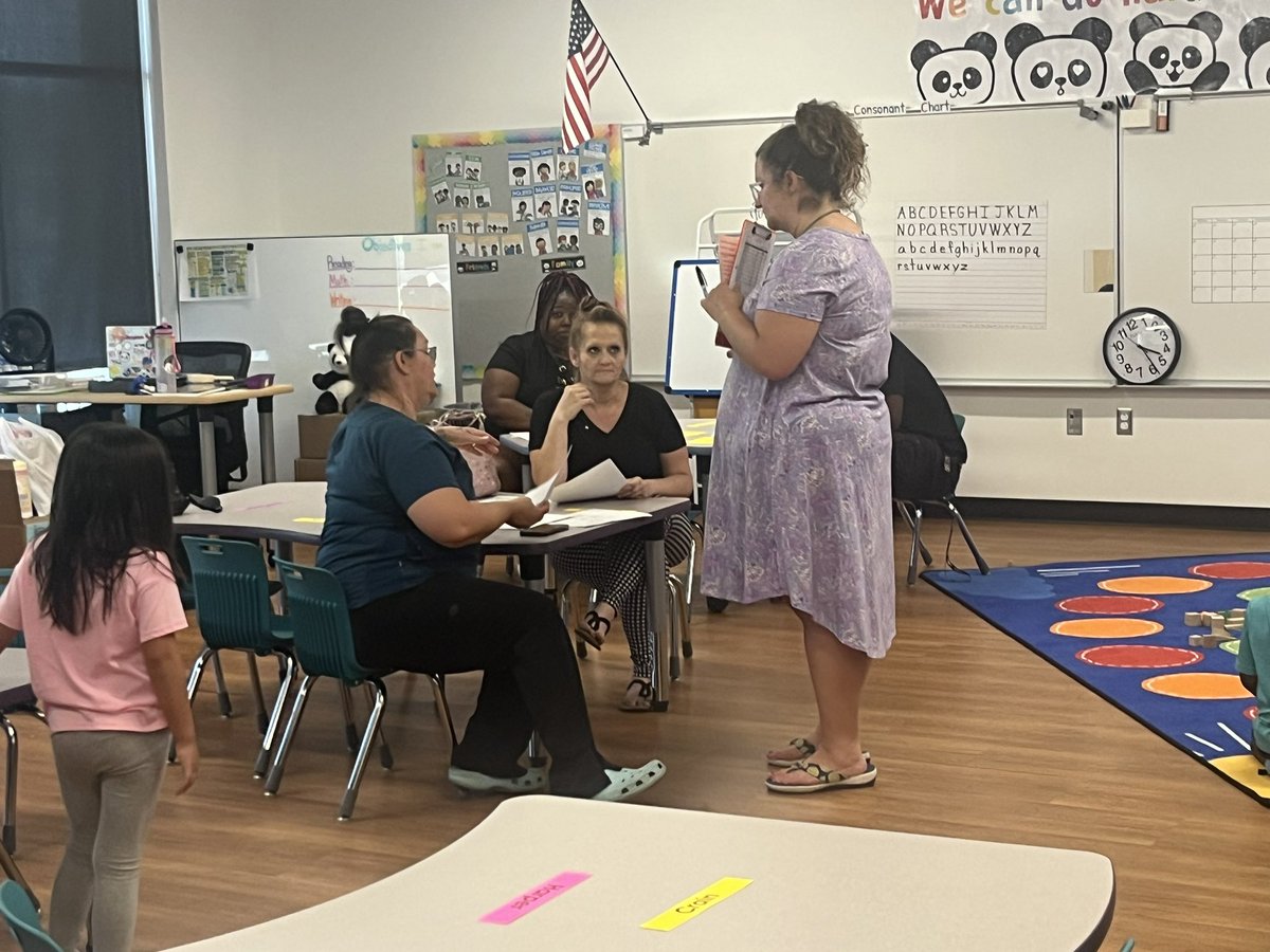 The Boyd Bobcats had an awesome Meet the Teacher tonight. Thank you Boyd teachers for all you do! #spsunited <a href="/officialSPS/">Springfield Public Schools</a> <a href="/BethanySiebert/">Bethany Siebert</a>
