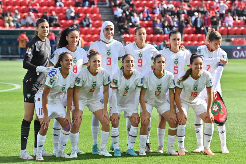 AkhbarAlwtny's tweet photo. المنتخب المغربي للسيدات تفصله مبارتين ليكون الممثل الوحيد للعرب والأمازيغ في اولمبياد باريس 2024 ، 
 🌟مبارتي خروج المغلوب :
 حيث سيواجه نظيره الناميبي في 19 من شهر فبراير 2024، والاياب بتاريخ 28 من نفس الشهر
وفي حالة اجتياز ناميبيا سيواجه الفائز في مباراة تونس والكوت ديفوار https://t.co/s3aV7uIMHG