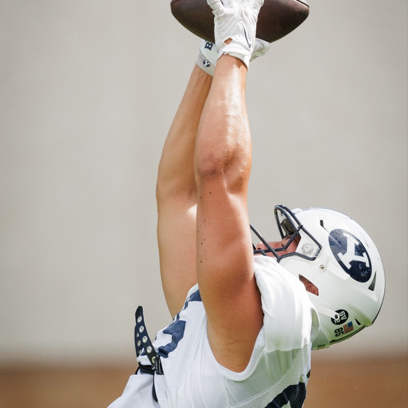 BYUfootball's tweet photo. 2023 FALL CAMP: PRACTICE 14—STEVE CLARK AND TIGHT ENDS PREVIEW