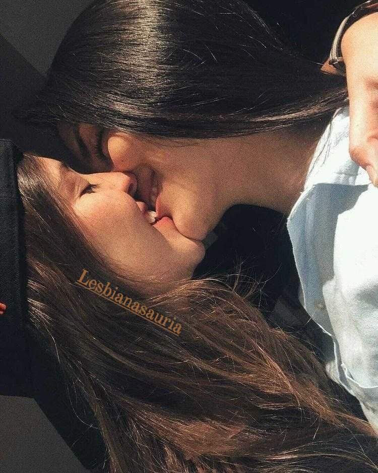 Pra que ter Namorado se vc pode ter Namorada 💝