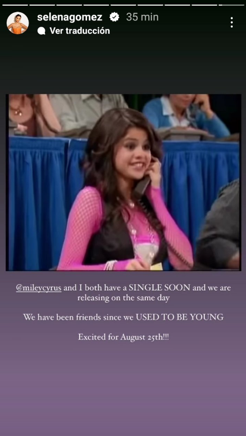 Iconicaba's tweet image. 🎶💖 ¡Miley Cyrus y Selena Gomez se apoyan mutuamente! Ambas lanzarán nueva música el 25 de agosto. 🎉🎤 #SelenaGomez #MileyCyrus #NuevaMúsic