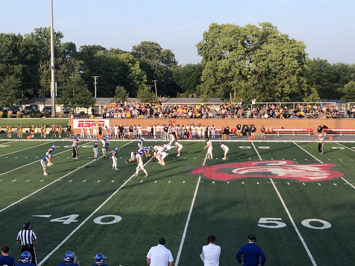 Halftime at IWU
Tipton 0
Starfires 6