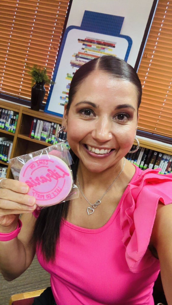 Monica Cruz, MLS 📚 tweet media
