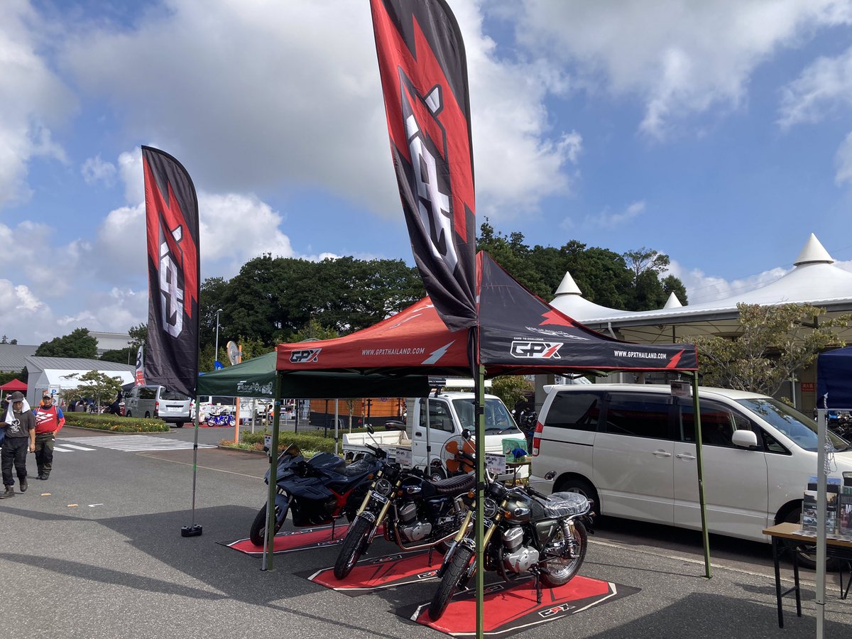 autoshopyamanak's tweet photo. 本日8月19日！
BDSバイクセンサー真夏の祭典2023
GPX代理店として出店致します！👏
9:00〜の開催になります！💁‍♂️

野性爆弾くっきー！によるトークショーや試乗会など盛り沢山のバイクイベントになります！🏍

バイク好きの皆さんのご参加
ぜひお待ちしております！🙇‍♂️
#BDS #GPX #バイクセンサー https://t.co/OcRzOJ7rrn