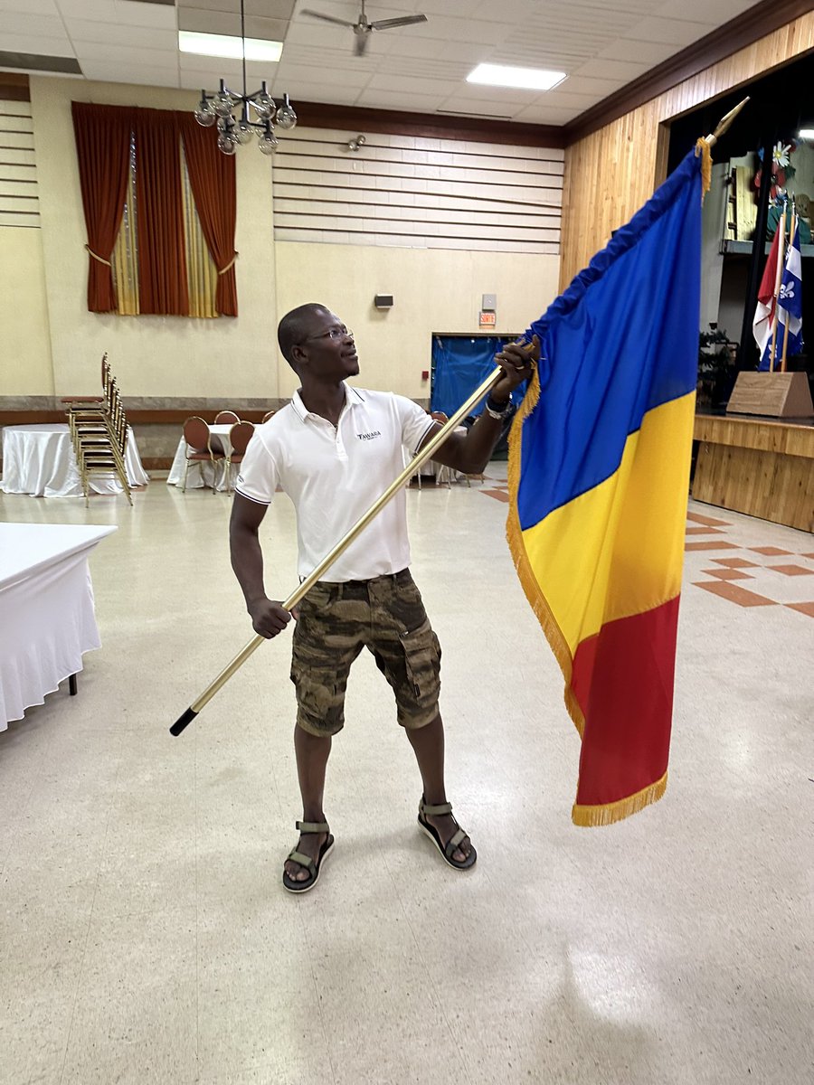 RichardBatna's tweet photo. #Tchad #ARTQ. Sous drapeau 😍🔥🔥. Vous êtes TOUSTES https://t.co/DeyQ1E2d8H pour célébrer le PAYS 🇹🇩 demain soir. 3270 Rue Beaubien, MTL. Eich, daraba, karkandji, moulkhié, famgassou, kissar et #Djigari 🗣️🗣️🗣️ https://t.co/2h1W3EmMFX