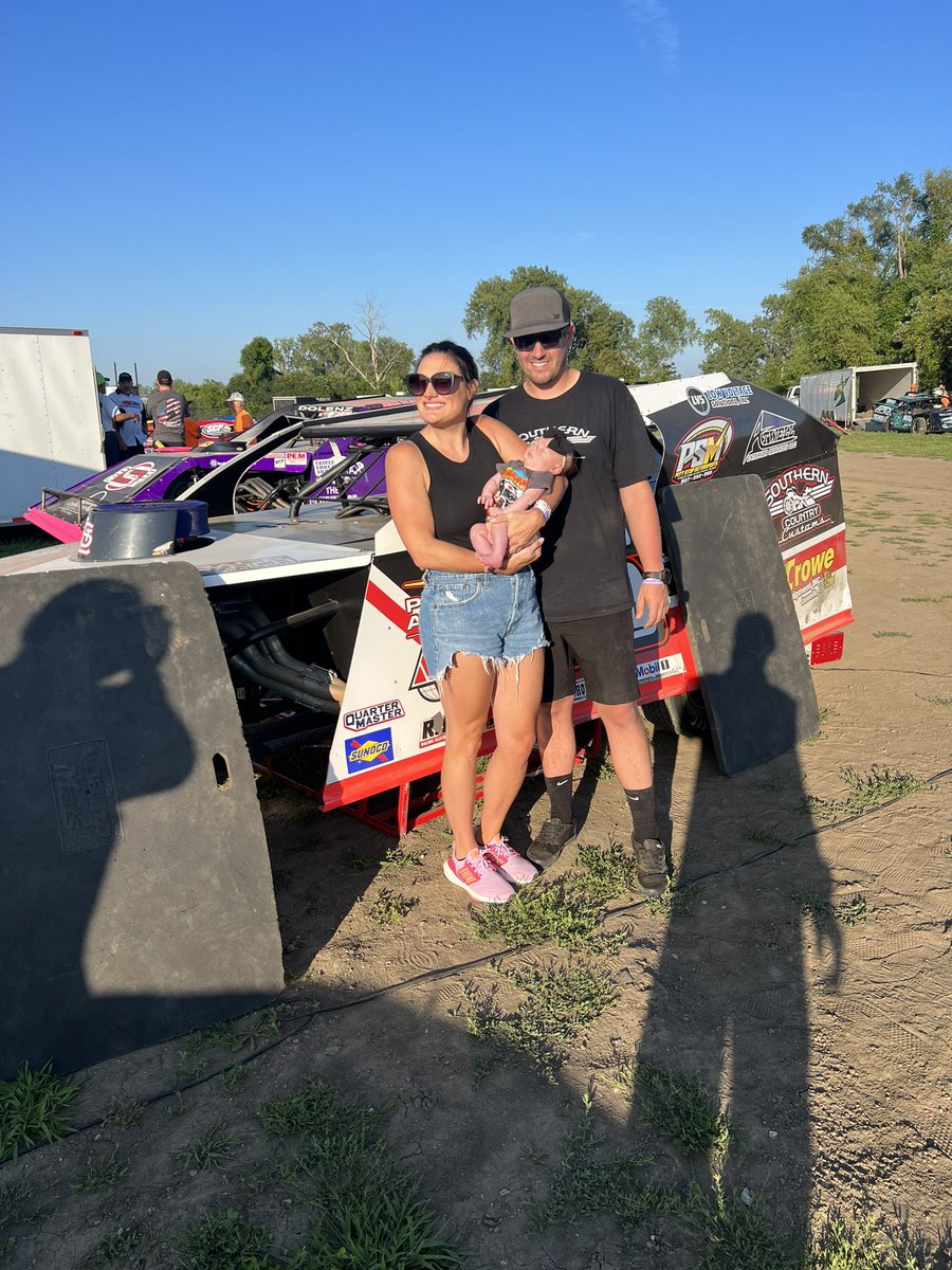 Posted up here at Tri City Speedway in Granite, City, Illinois. 
Quick time tonight 😆