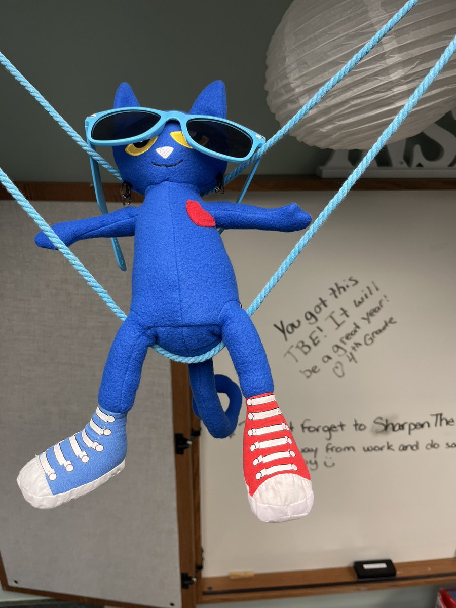 𝕄𝕣𝕤. 𝕊𝕜𝕦𝕕𝕟𝕚𝕘 tweet media
