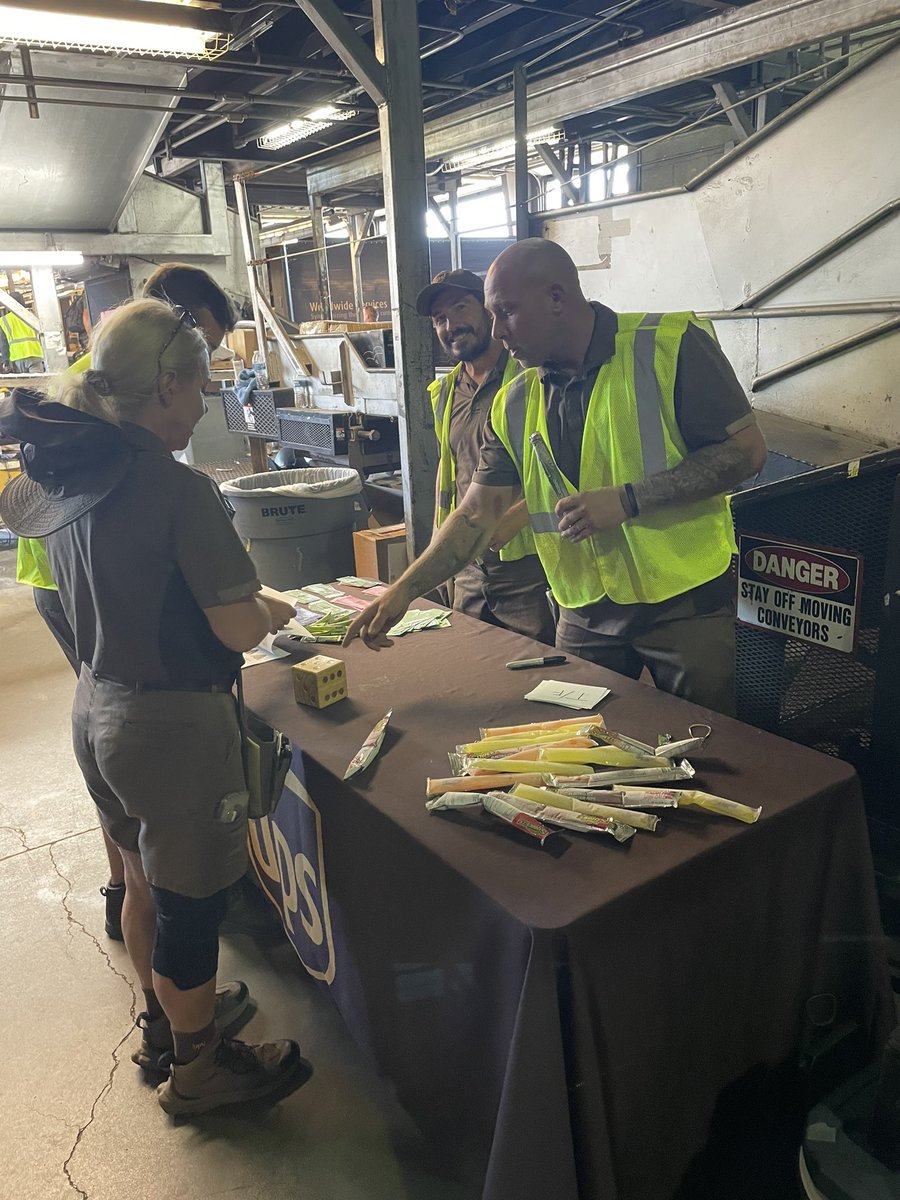 Alton Safety committee put together back first trivia /dice roll more you answer more you win! #SafetyFirst <a href="/shawnhamilton44/">Shawn</a> <a href="/ewells0403/">Liz Wells</a> <a href="/H0lly1124/">Holly Rogers</a>