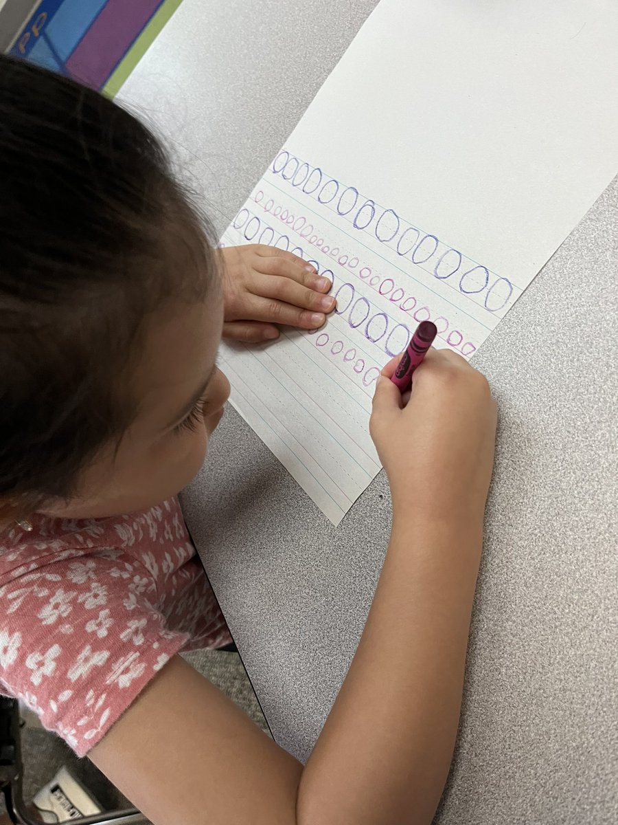 descubrecon_Pri's tweet photo. a week’s worth of wonderful learning // Una semana de aprendizaje maravilloso ✍🏼♥️ @PISD_Mitchell #mitchellrocks #levelupPlanoISD https://t.co/KkpP3KvXRX