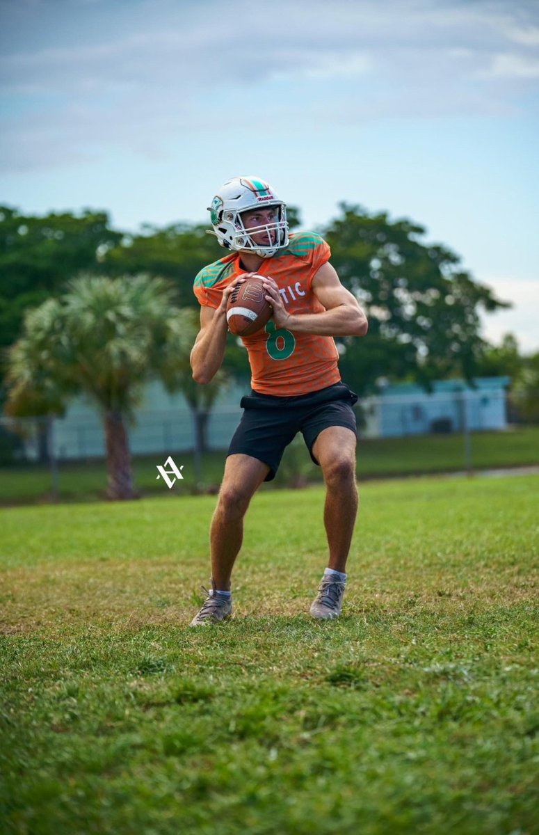 I told PBC to remember this pose because Link G was going deep, as they seen it happened, Now I'm putting all of you on notice to do the same thing, remember this Pose, you gonna feel the Wrath Of Link G, I Believe in Link G and the Atlantic Eagles, soon you will to.<a href="/GrafLincoln/">Lincoln Graf</a>