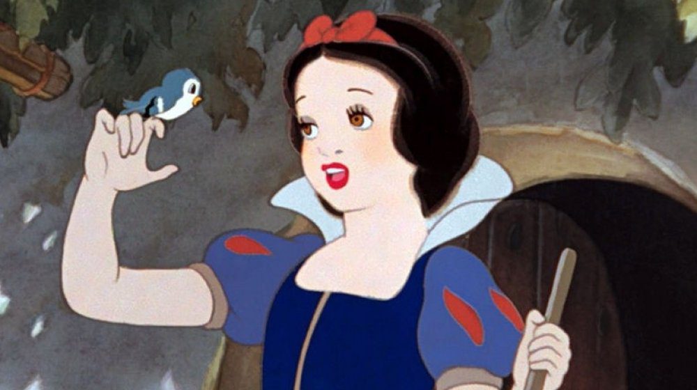 GeeksGamersPlay's tweet photo. Snow White Director's Son Slams Remake
#SnowWhite #SnowWhiteAndTheSevenDwarfs #Disney #RachelZegler #woke #DavidHand
https://t.co/2wlsEPqvxl https://t.co/RVqNCRaDK6