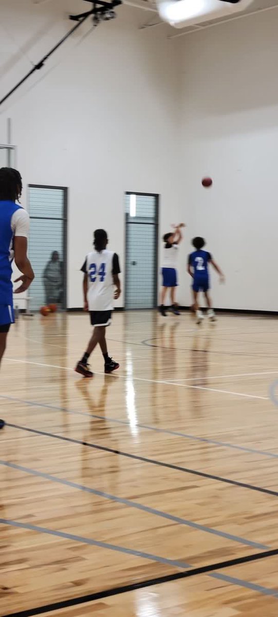 Jayden_773's tweet photo. ❤️‍🔥🏀 https://t.co/koUYLigfj0