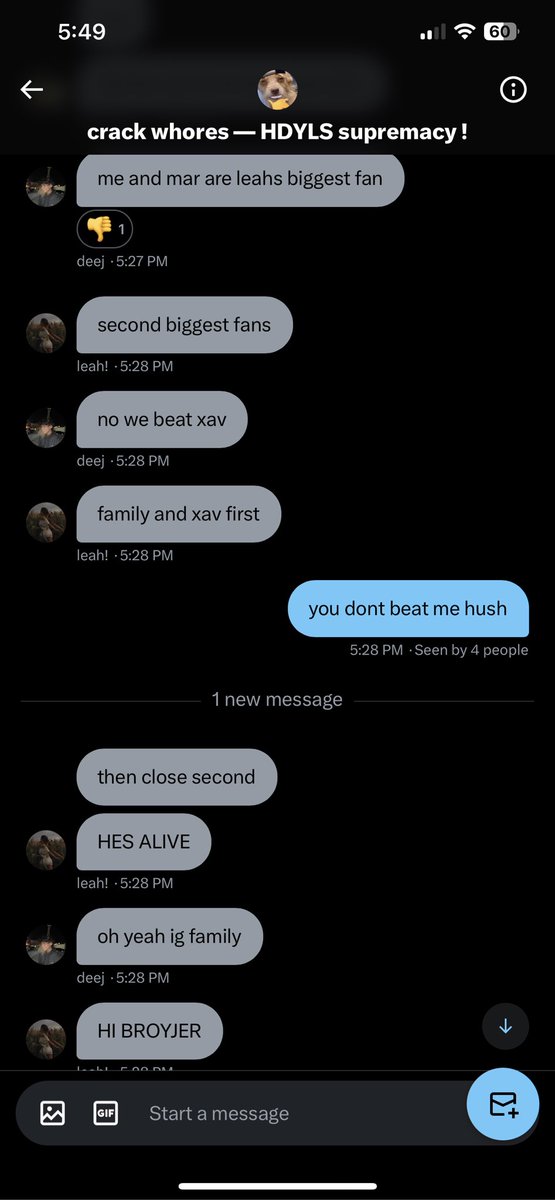 hcmioide's tweet photo. i disappear for like a week and my siblings lose their shit when i get back https://t.co/8lUsN5GhnC