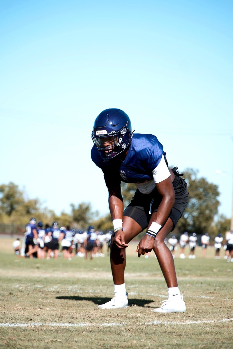 UMHB Football🏈 tweet media
