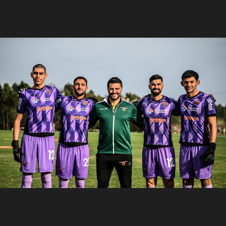 Trabajo, Paciencia y Humildad! 
Gracias por cada día. 
Los quiero!
💚❤⚽️🙌🇺🇾
<a href="/bostonriver/">BOSTON RIVER</a> <a href="/bostonriversad/">BostonRiver</a> 
<a href="/santi_silva99/">Santi Silva</a> <a href="/juan1glez/">Juan Gonzalez</a> @CampeonatoAUF