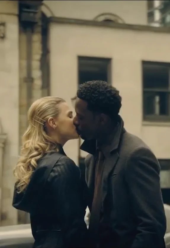 I wanted, needed more. 😭 #ThePeripheral