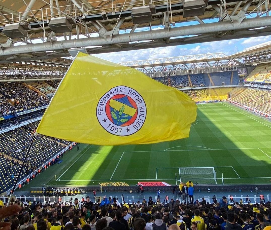 Duyguların en güzelsin. 💛💙 @Fenerbahce
#Fenerbahçe #Fenerbahce #fenerbahçebilet #Güzelsevdamız #Günaydın  #Kalplerberaber #AlemdeFener #SarıLacivert #Kadiköy #ösym
