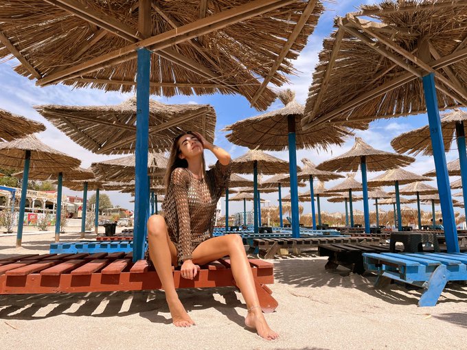 Melt me like an ice cream. ☀️ #NationalSoftIceCreamDay  I am online now. https://t.co/VAKjJaMPNQ  @Flirt4FreeGirls<a href="/tag/nationalsofticecreamday"class="tags">#NationalSoftIceCreamDay</a>