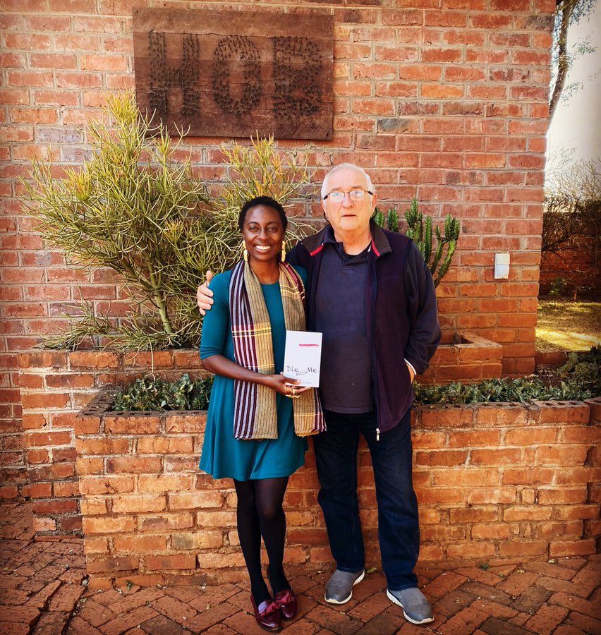 HopeMasike's tweet photo. #diewithme now has a home in #victoriaFalls & #harare It’s called @houseofbooks
Do get in touch with them on their pages/website. In fact, you can buy all three of my books there. They are also at the airport! #wozodei
Get reading, get #diewithme 🤗🤗🤗 https://t.co/vQb2nnkmOU
